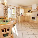 Holiday home Luxus Ferienhaus Salzburg Chalet Mit Pool, Sauna, Whirlpool, Kamin *