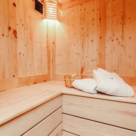 Luxus Salzburg Mit Pool, Sauna, Whirlpool, Kamin 펜션 *