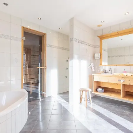 Luxus Salzburg Mit Pool, Sauna, Whirlpool, Kamin * 그로스크메인