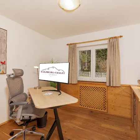 Luxus Salzburg Mit Pool, Sauna, Whirlpool, Kamin 펜션 *