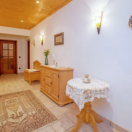 Luxus Salzburg Mit Pool, Sauna, Whirlpool, Kamin Hébergement de vacances Großgmain