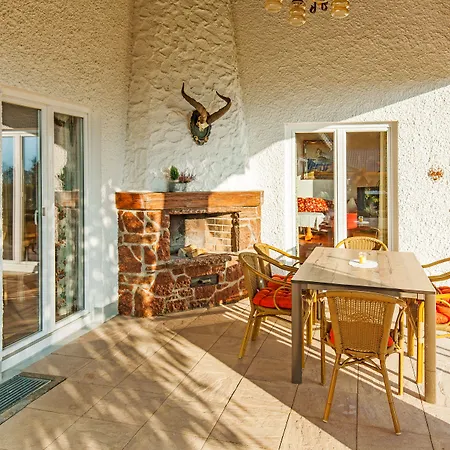 Luxus Salzburg Mit Pool, Sauna, Whirlpool, Kamin 펜션