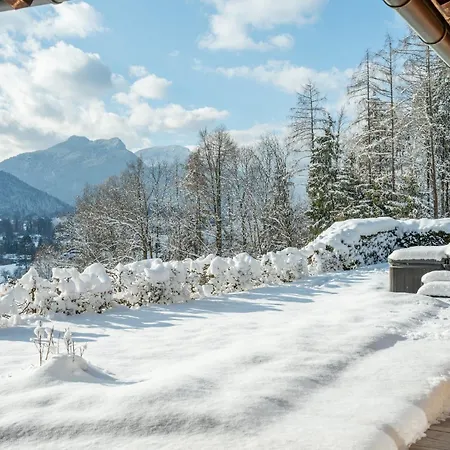 Holiday home Luxus Ferienhaus Salzburg Chalet Mit Pool, Sauna, Whirlpool, Kamin Grossgmain