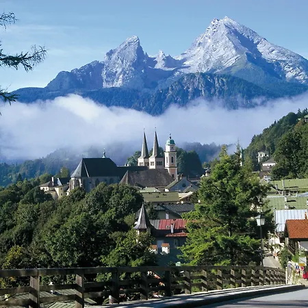 Luxus Salzburg Mit Pool, Sauna, Whirlpool, Kamin Hébergement de vacances *
